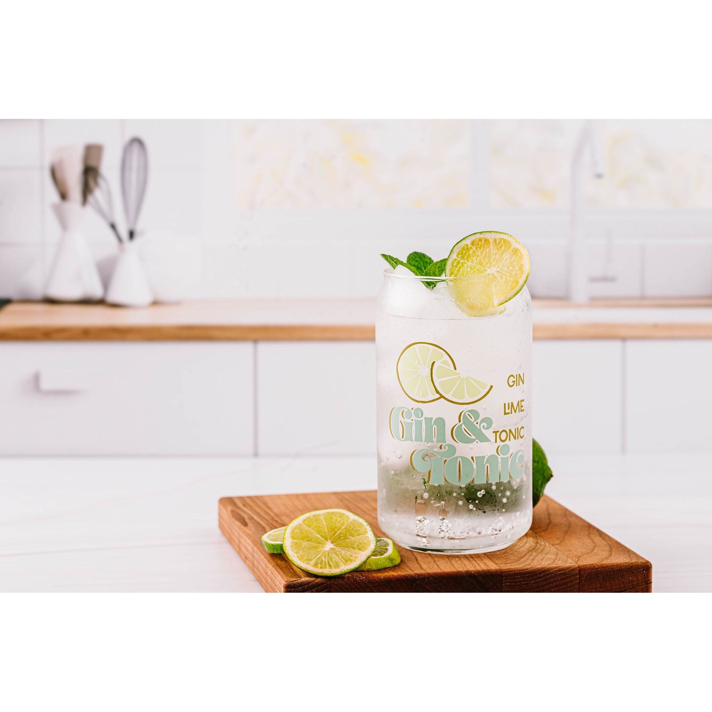 Gin and Tonic Cocktail Glass Can