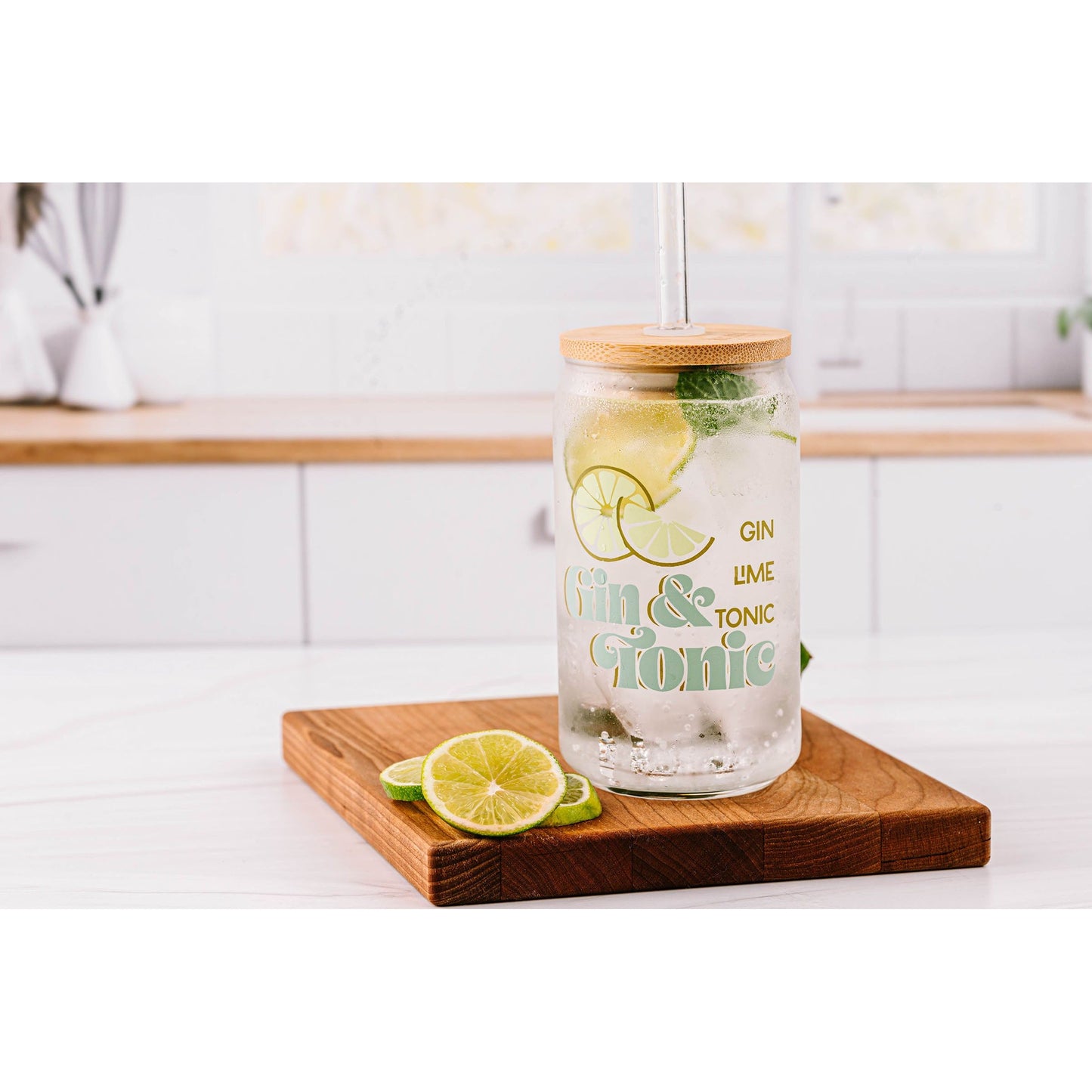 Gin and Tonic Cocktail Glass Can with Bamboo Lid and Straw