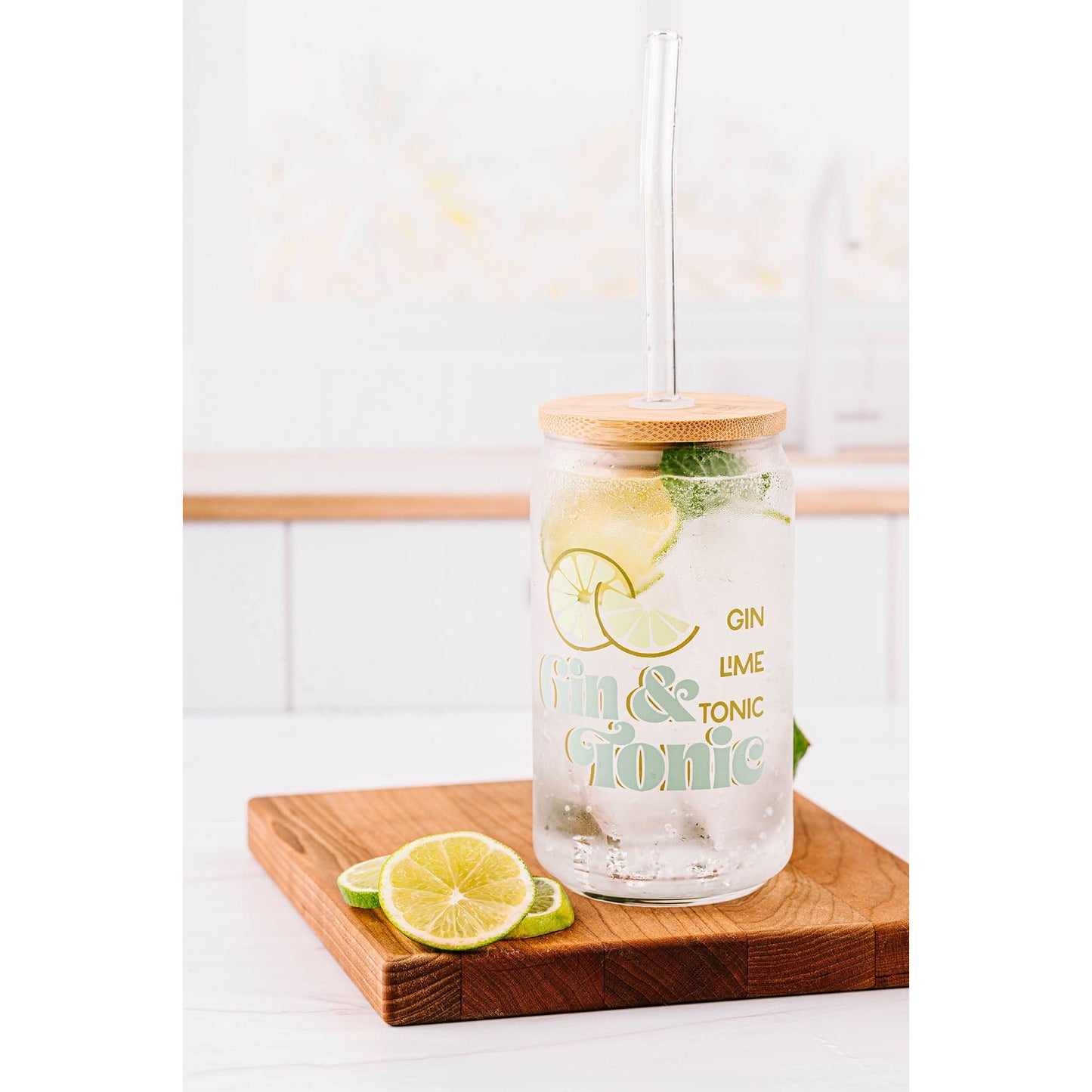 Gin and Tonic Cocktail Glass Can with Bamboo Lid and Straw